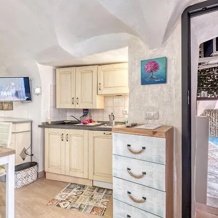 Apartamento Le Petit Bijoux De La Pigna - Happy *